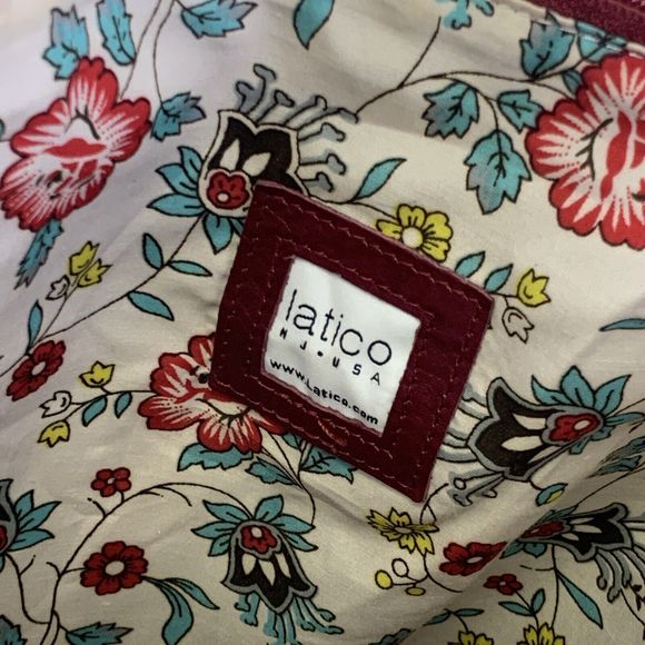 Latico Nora Tote Red Leather Shoulder Bag Double Strap Floral Lined Lightweight - Picture 12 of 16